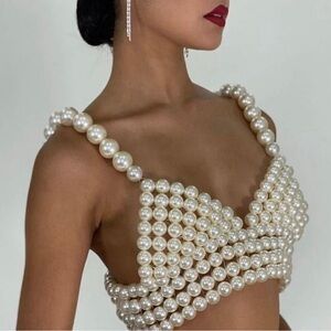 Absolutely beautiful and perfect pearls top